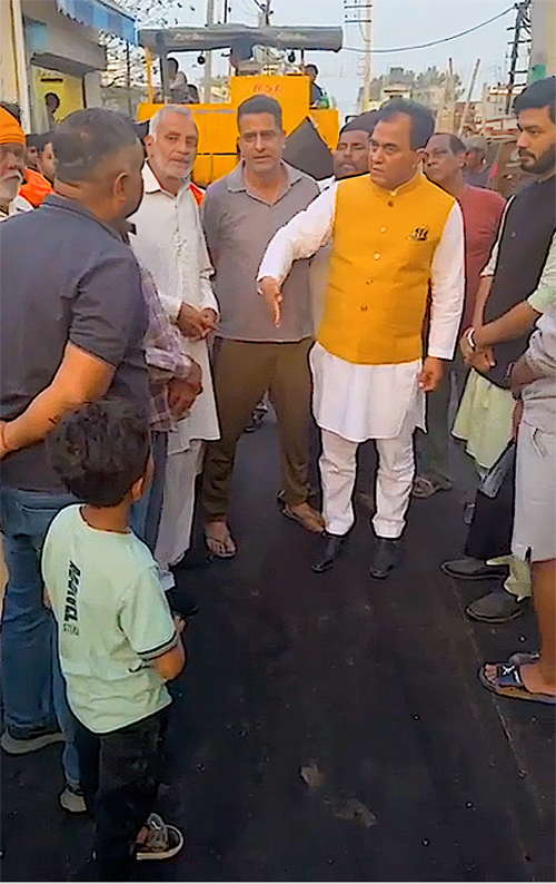 Lok Sabha member Dr. Raj Kumar Chabbewal inspected the construction work of Parsawal-Bassi Kalan-Chak Sadhu to Bheduan road